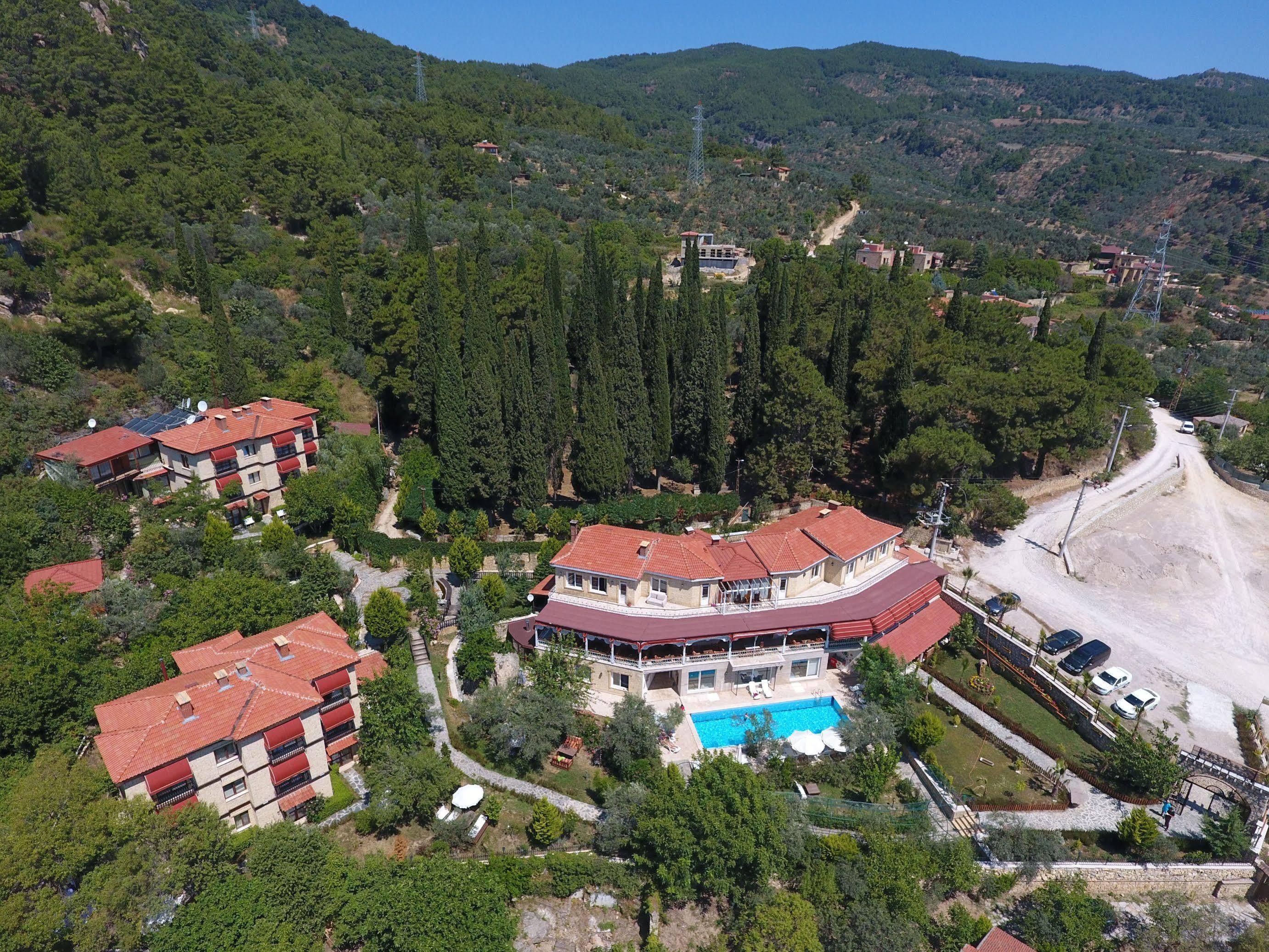 Reis Inn Hotel Kazdaglari Kucukkuyu Exterior photo